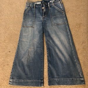 Anthropology Pilcro wide leg cropped jeans